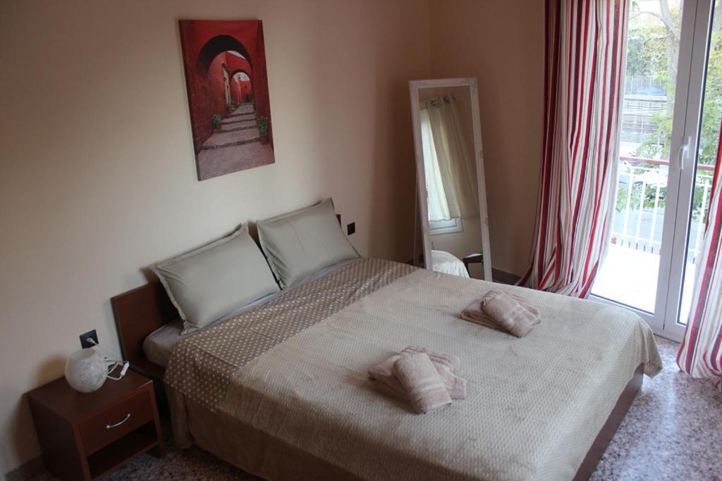 Capital Apartment Next To Metro Station With Parking Spot To Explore Афіни Екстер'єр фото