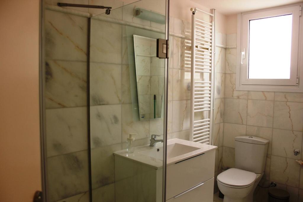 Capital Apartment Next To Metro Station With Parking Spot To Explore Афіни Екстер'єр фото