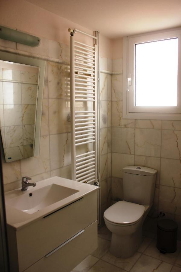 Capital Apartment Next To Metro Station With Parking Spot To Explore Афіни Екстер'єр фото